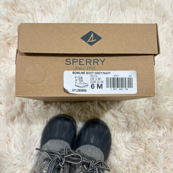 Sperry Grey Bowline Boot Toddler size 6M - Picture 8 of 8